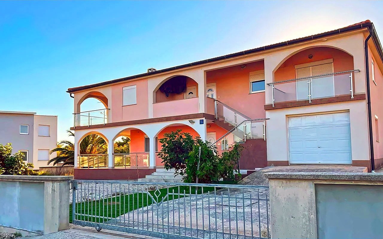 Vila z prednej strany